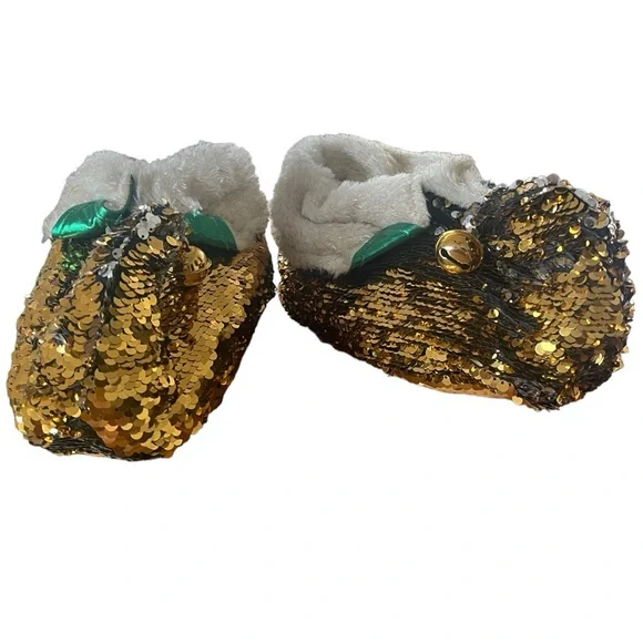 Dan Dee Collectors Choice sequined elf slippers with golden bells. Size Medium - Picture 2 of 13